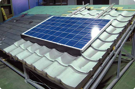 木造金物メーカーによる太陽光架台開発